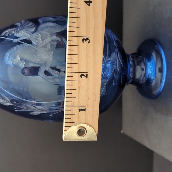 VGT, Russian House Of Faberge Cobalt Blue Glass Egg. - Picture 9 of 9
